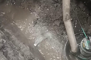 广州地下室伸缩缝堵漏视频
